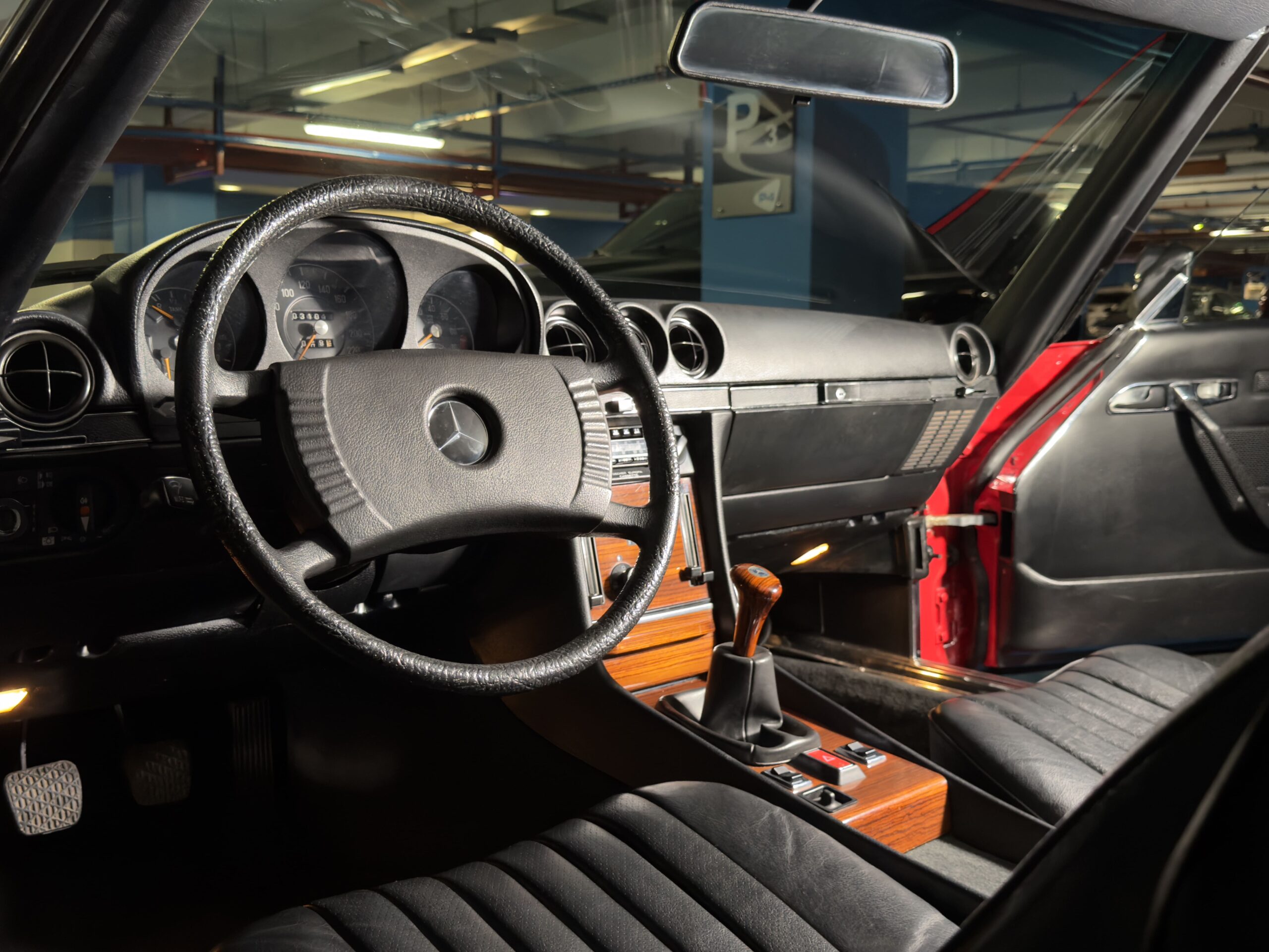 1975 Mercedes-Benz 350 SL