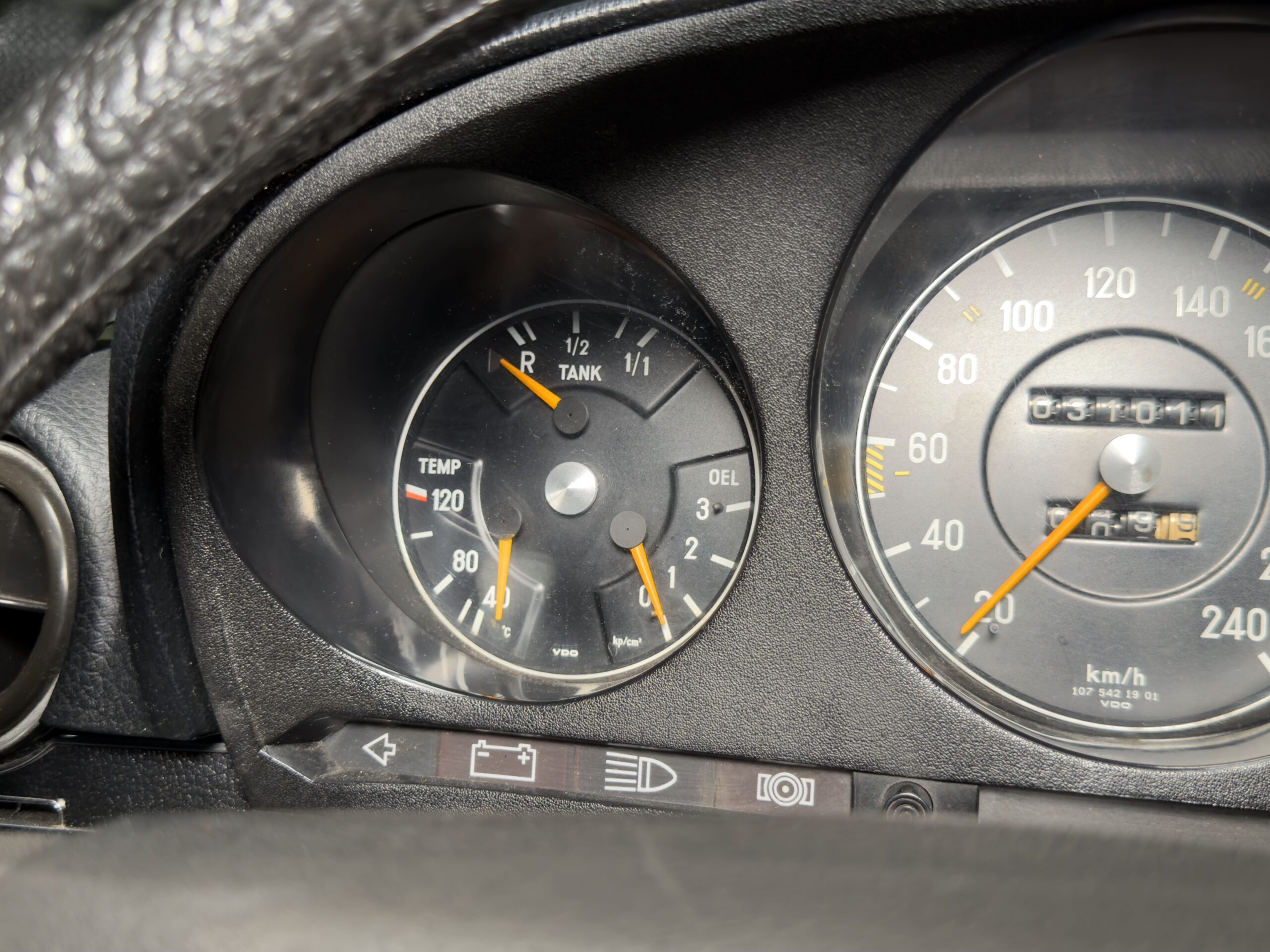 1975 Mercedes-Benz 350 SL