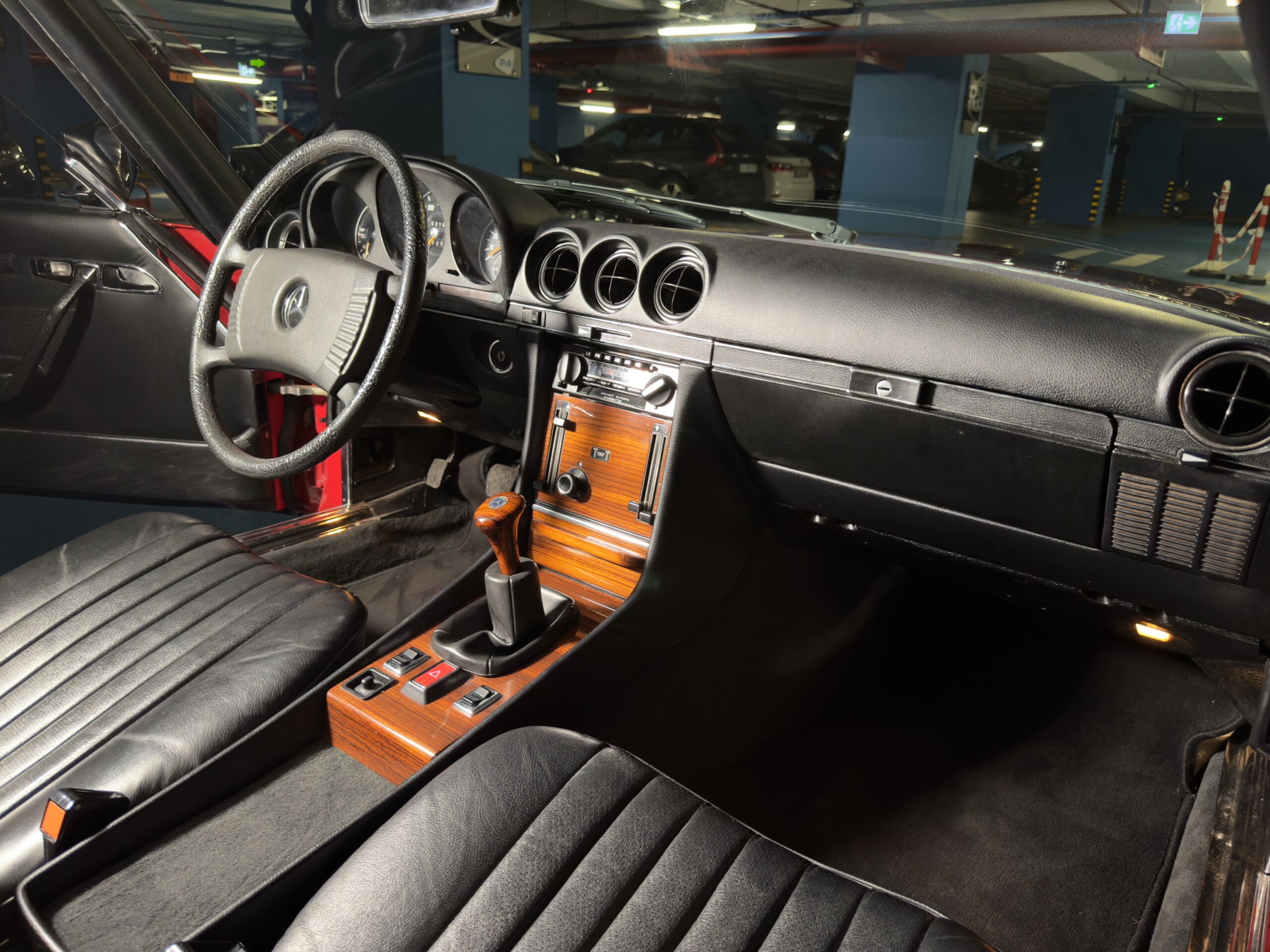 1975 Mercedes-Benz 350 SL