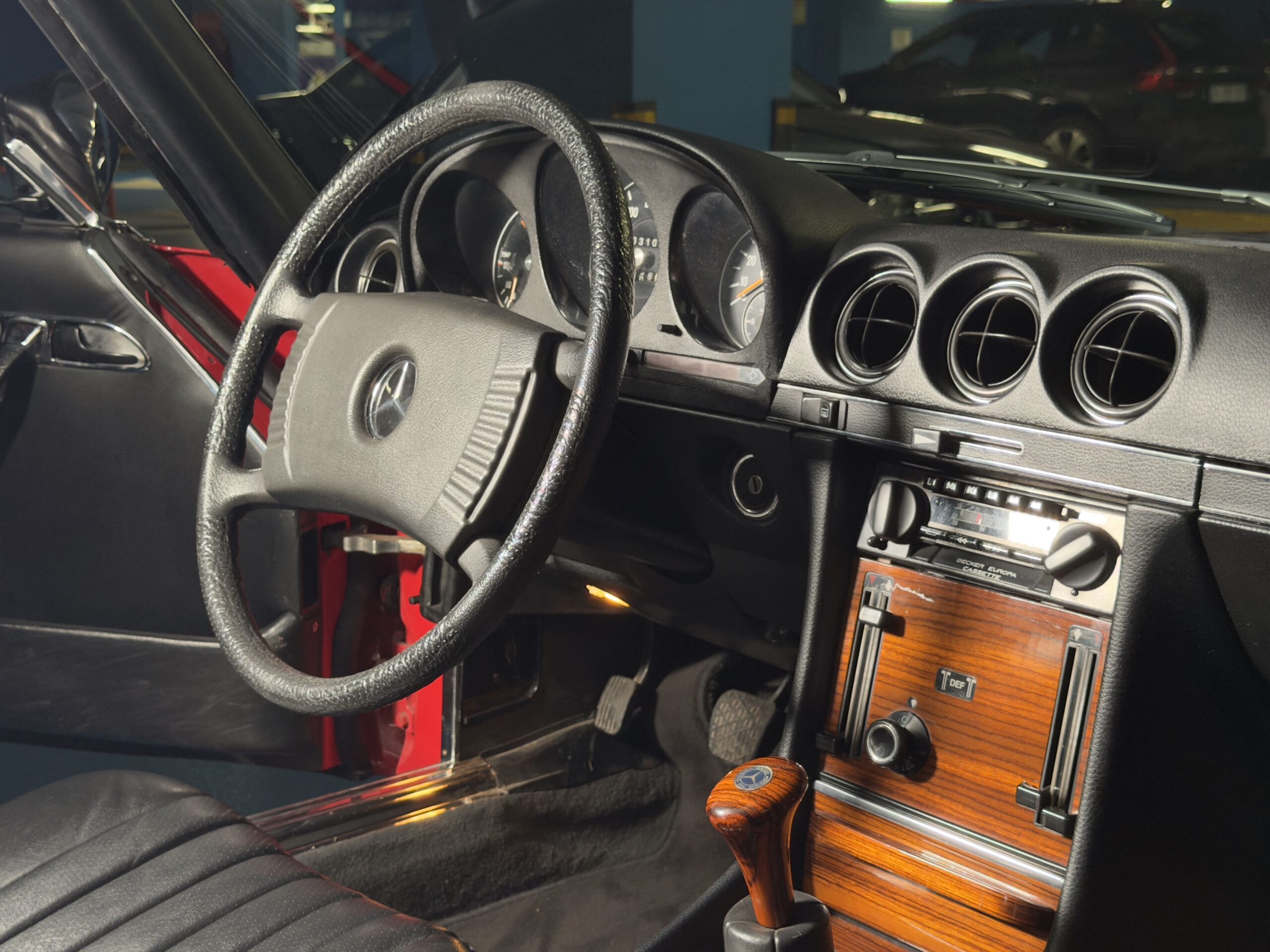 1975 Mercedes-Benz 350 SL