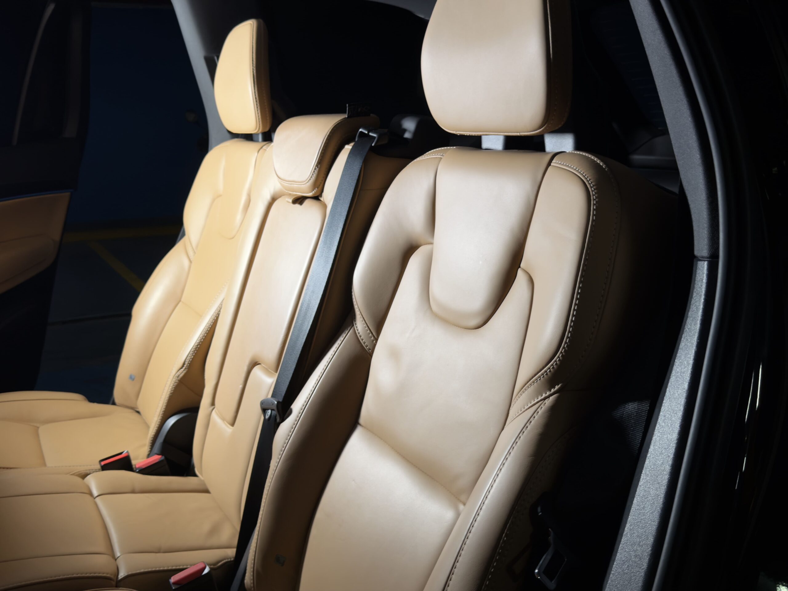 2023 Volvo XC90 B5 AWD Plus Bright