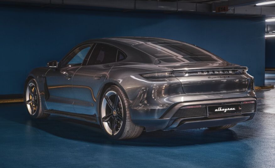 2021 Porsche Taycan Turbo S