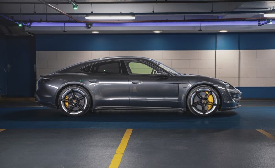 2021 Porsche Taycan Turbo S