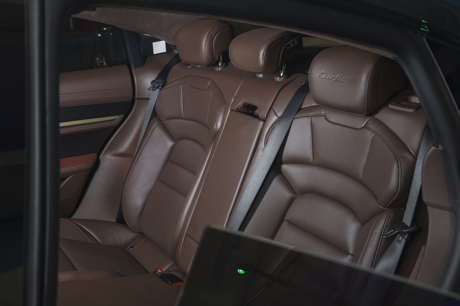 2021 Porsche Taycan Turbo S