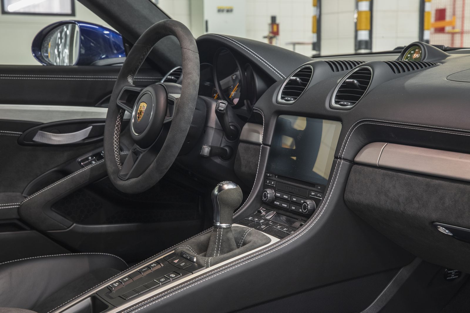 2021 Porsche 718 Cayman GT4