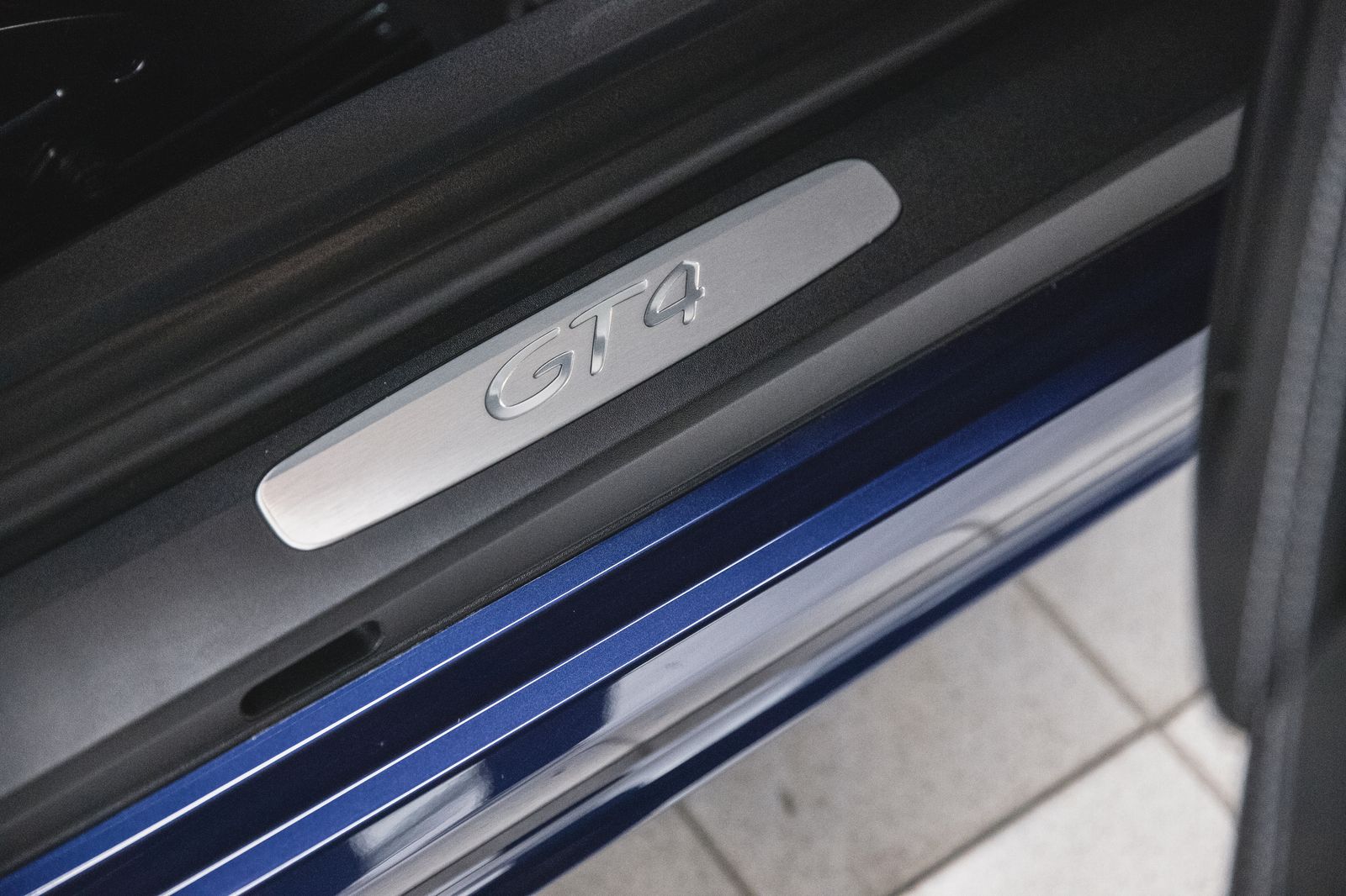 2021 Porsche 718 Cayman GT4