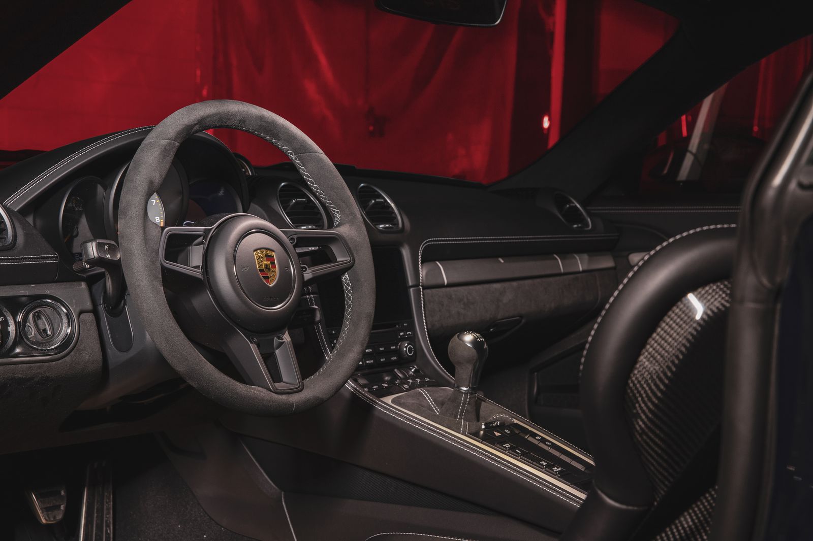 2021 Porsche 718 Cayman GT4