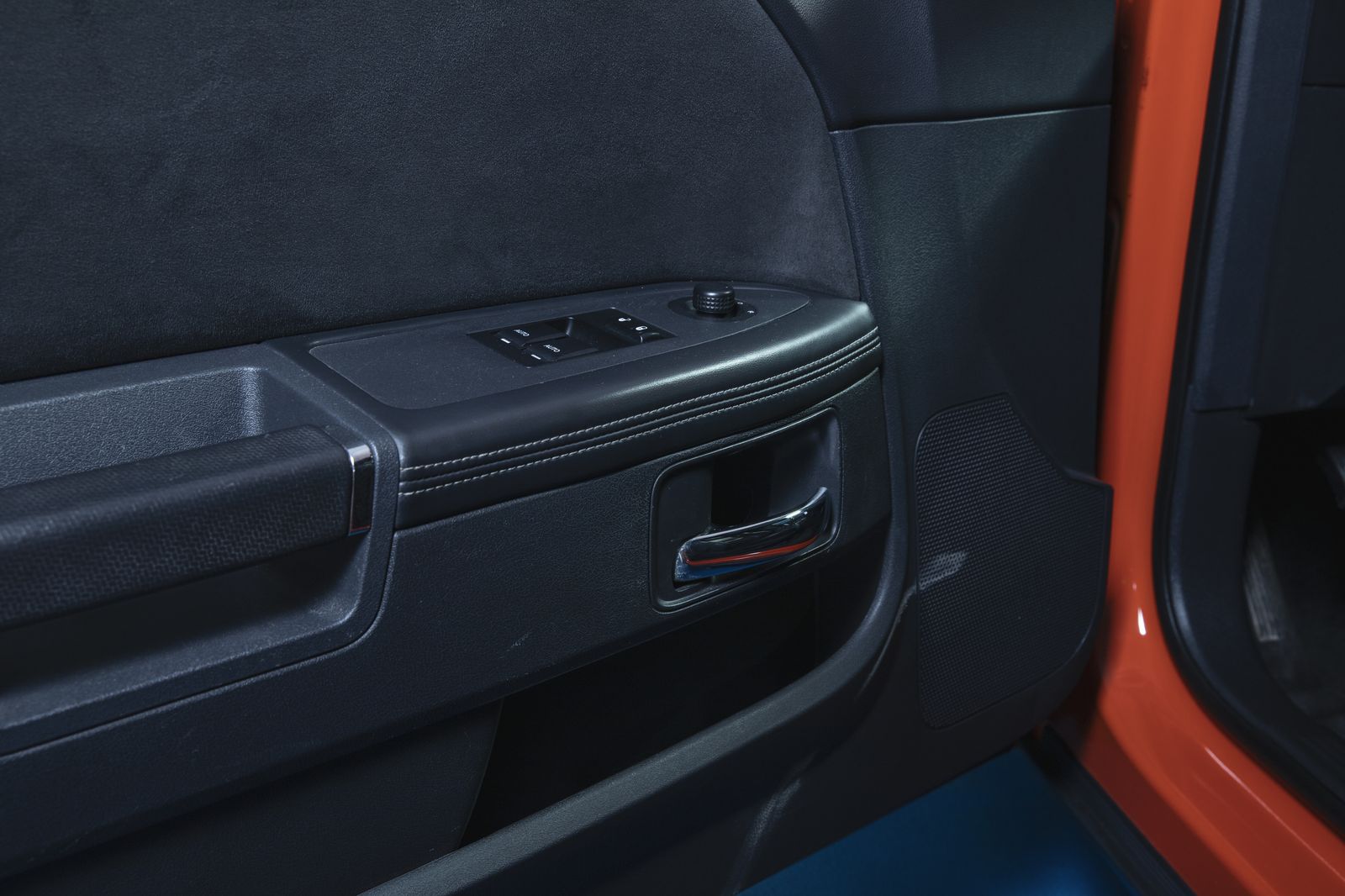 2009 Dodge Challenger SRT8