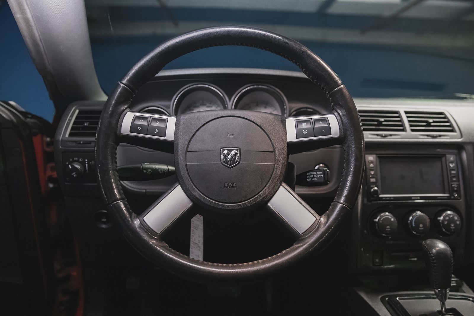 2009 Dodge Challenger SRT8