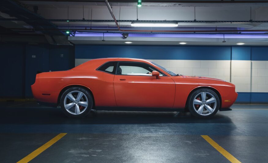 2009 Dodge Challenger SRT8