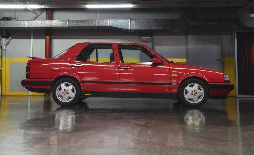 1992 Lancia Thema 8·32 by Ferrari