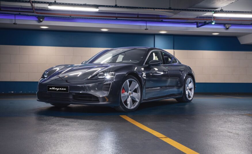 2021 Porsche Taycan 4S Performance Plus