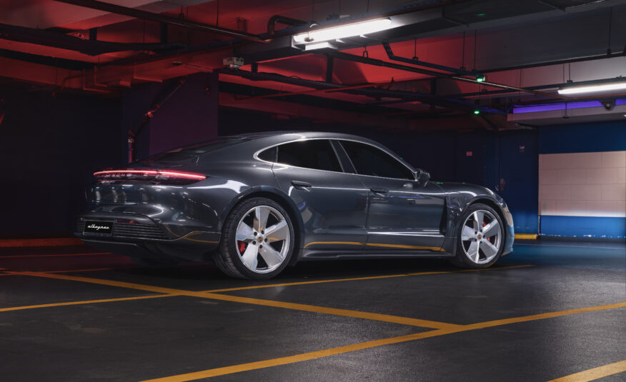 2021 Porsche Taycan 4S Performance Plus