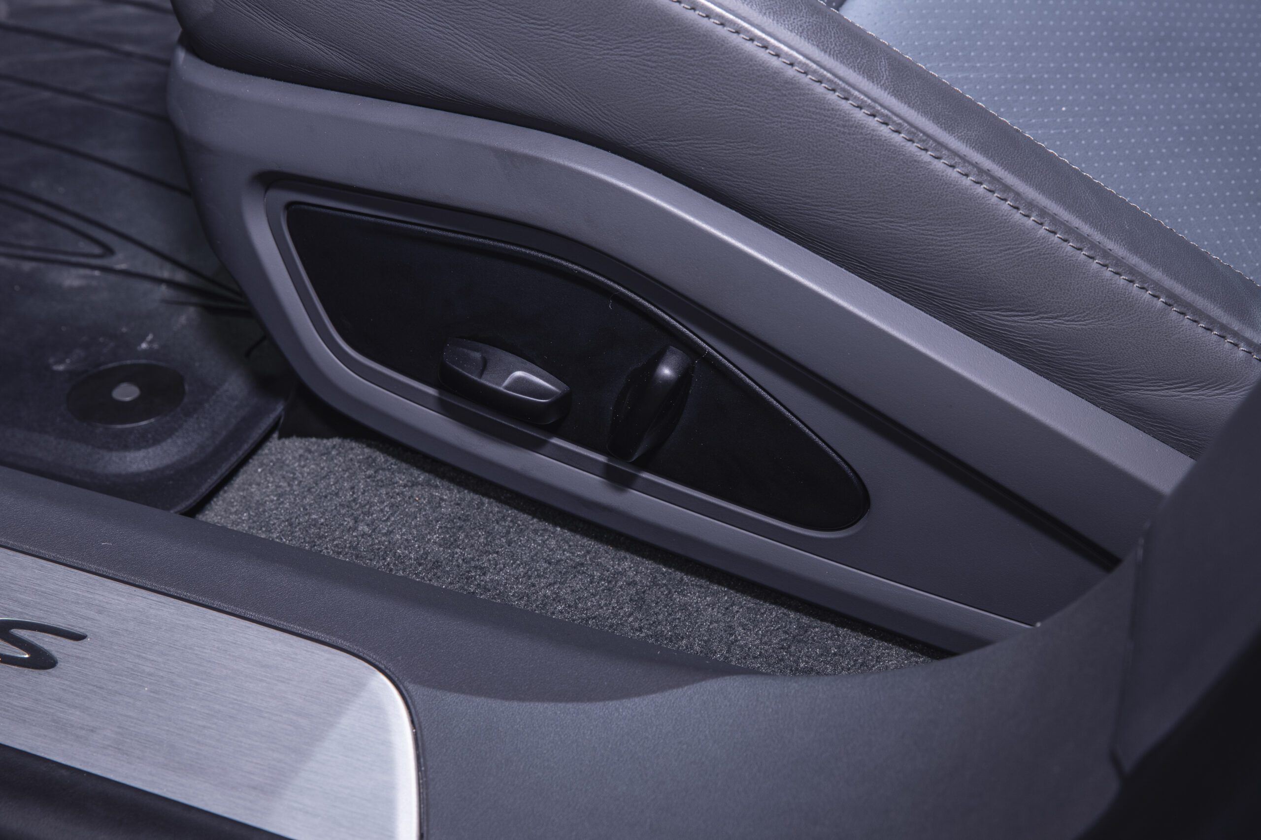 2021 Porsche Taycan 4S Performance Plus