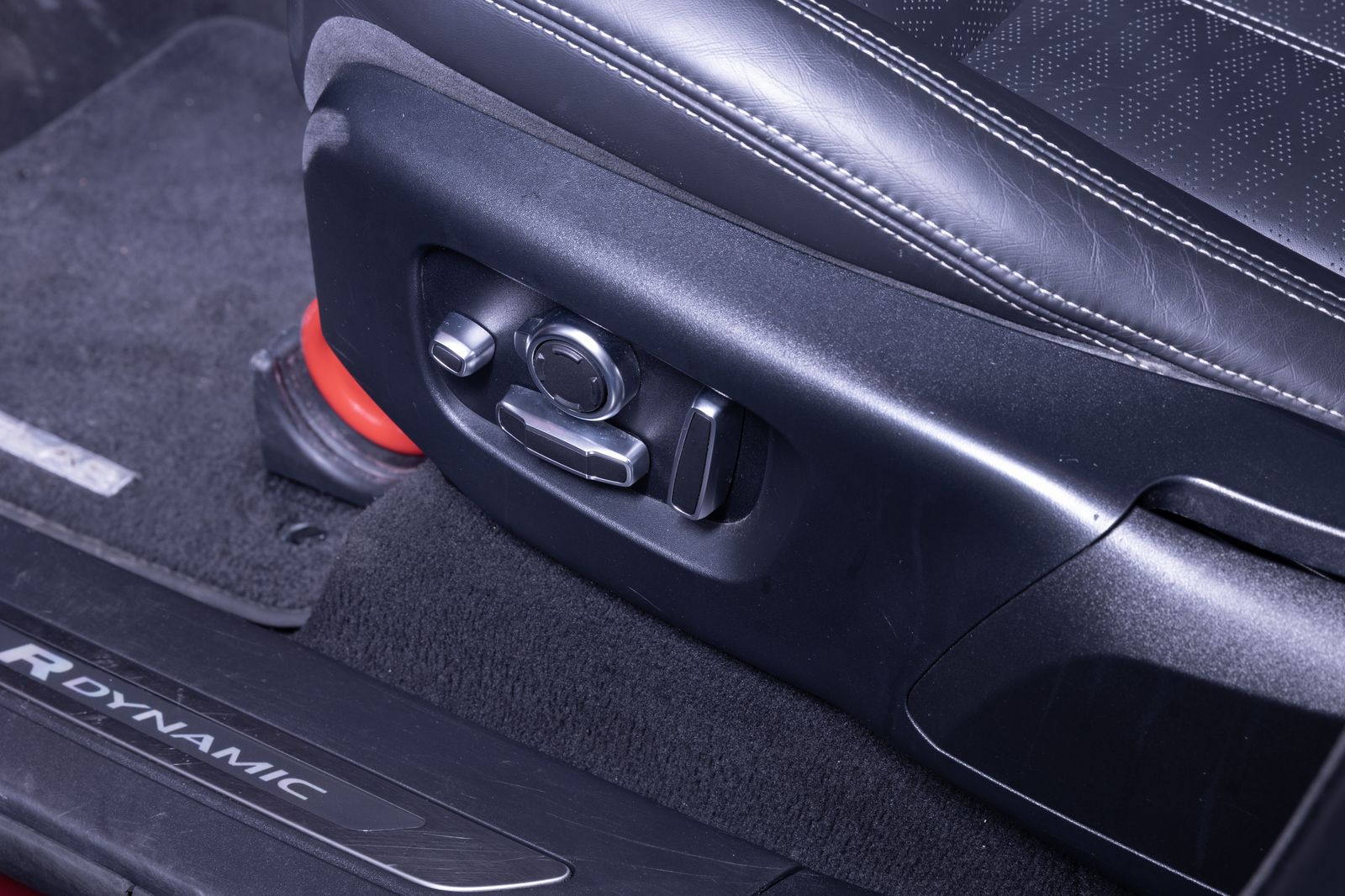 2020 Land Rover Range Rover Velar D240 R-Dynamic HSE