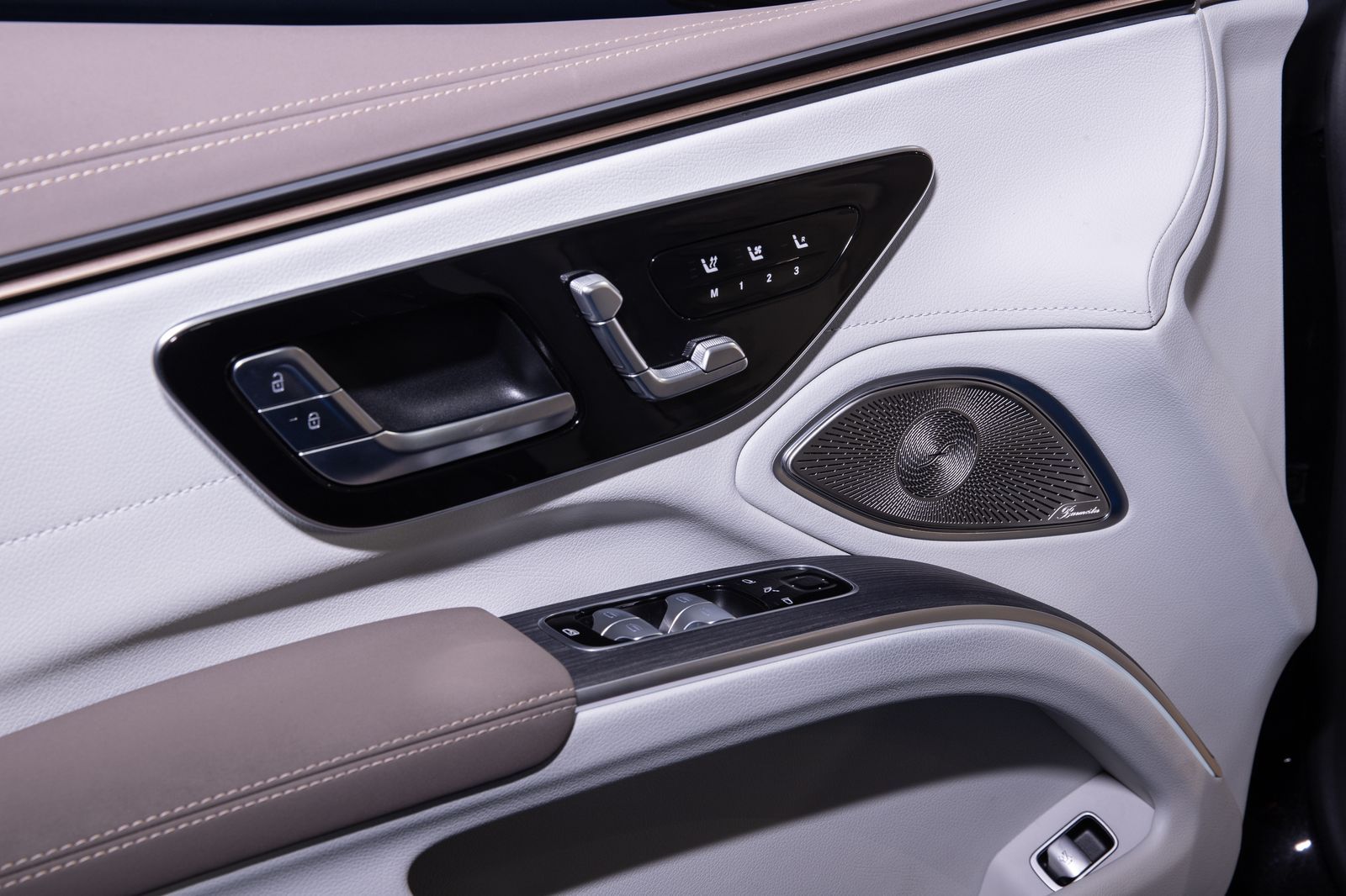 2021 Mercedes-Benz EQS 580 4MATIC Heritage Edition