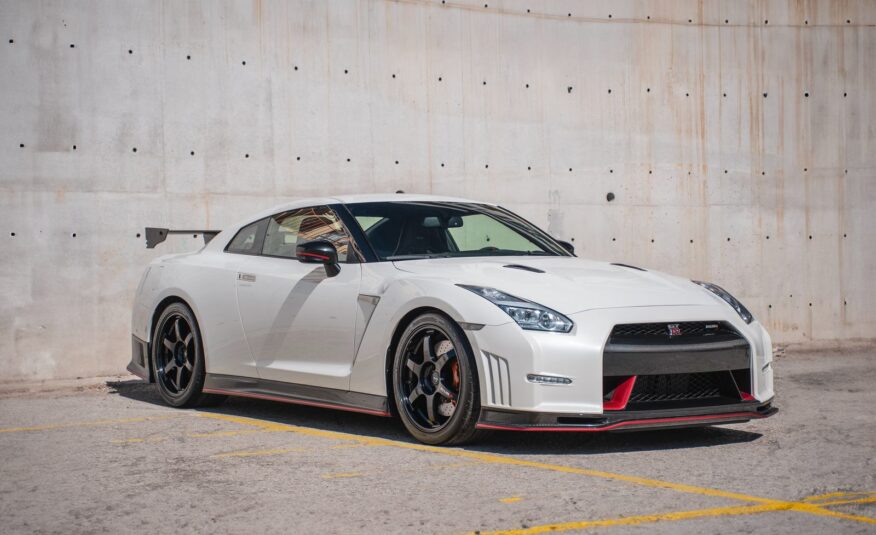 2016 Nissan GT-R Nismo