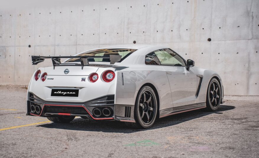 2016 Nissan GT-R Nismo