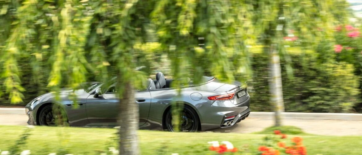 Yeni Maserati GranCabrio Kameralara Yakalandı.