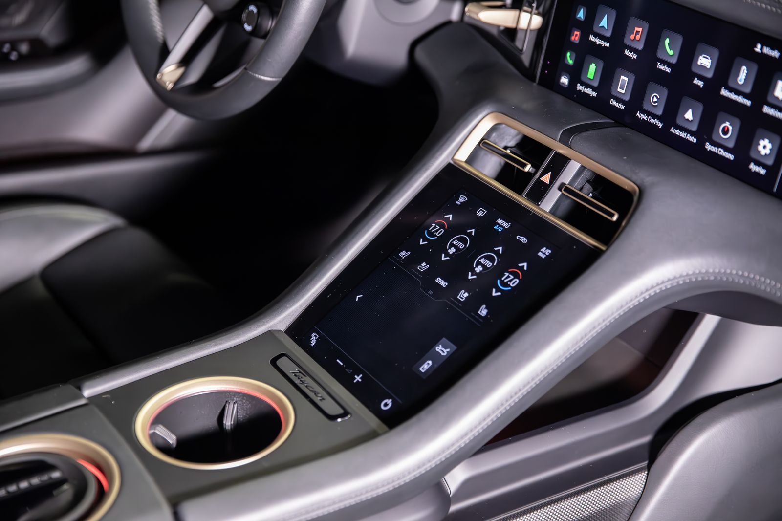 2020 Porsche Taycan Turbo S