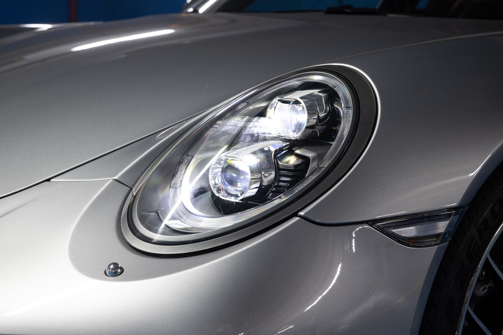 2017 Porsche 911 Turbo S