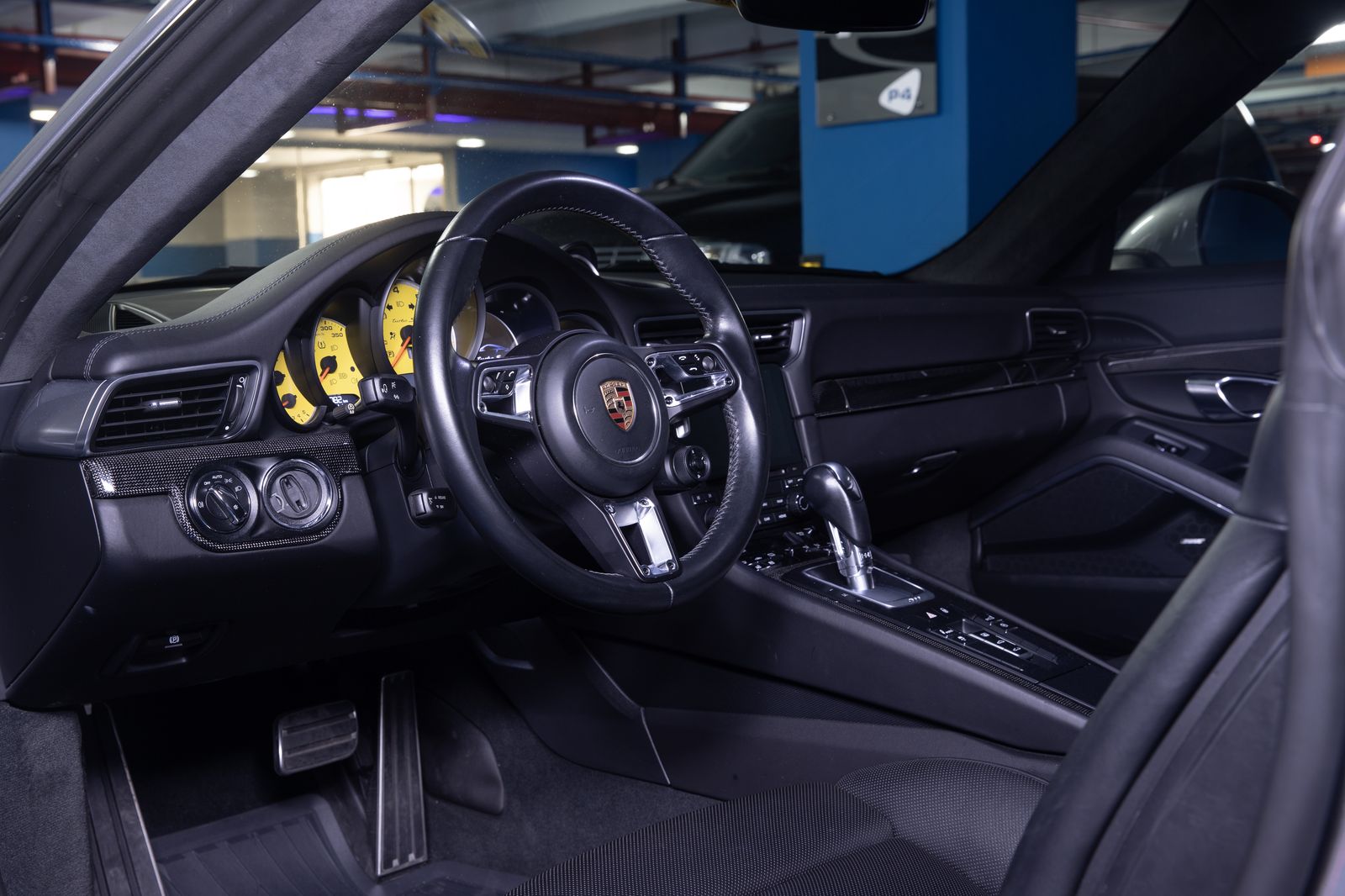 2017 Porsche 911 Turbo S