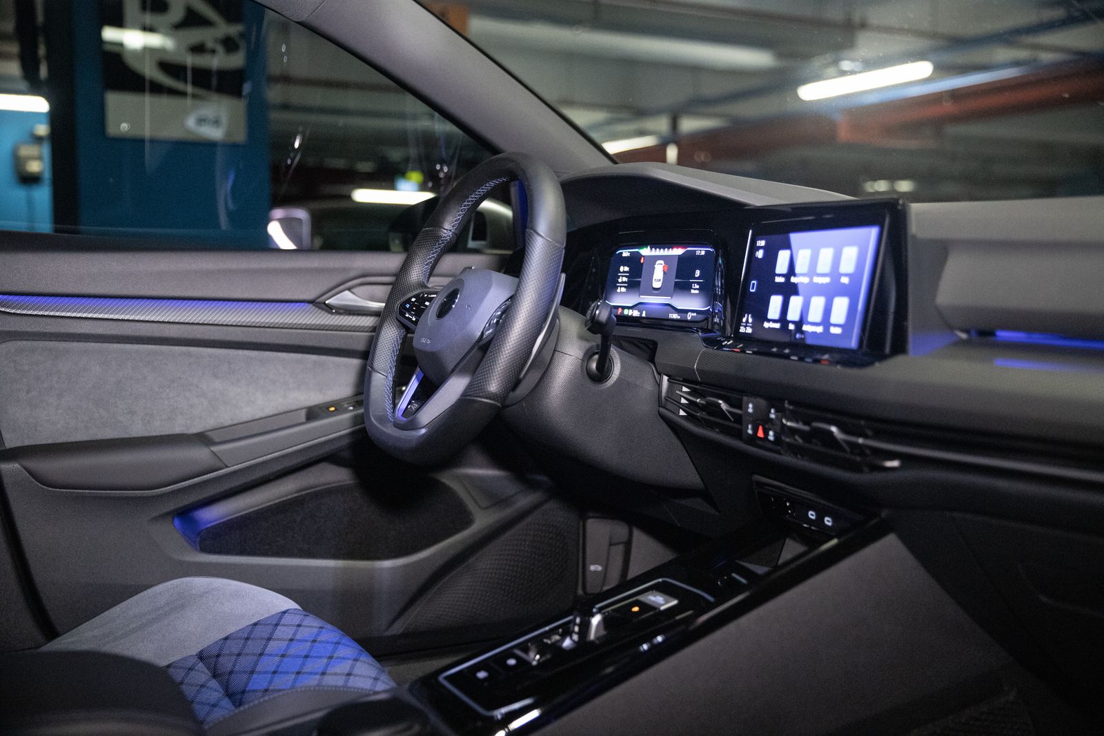 2022 Volkswagen Golf R