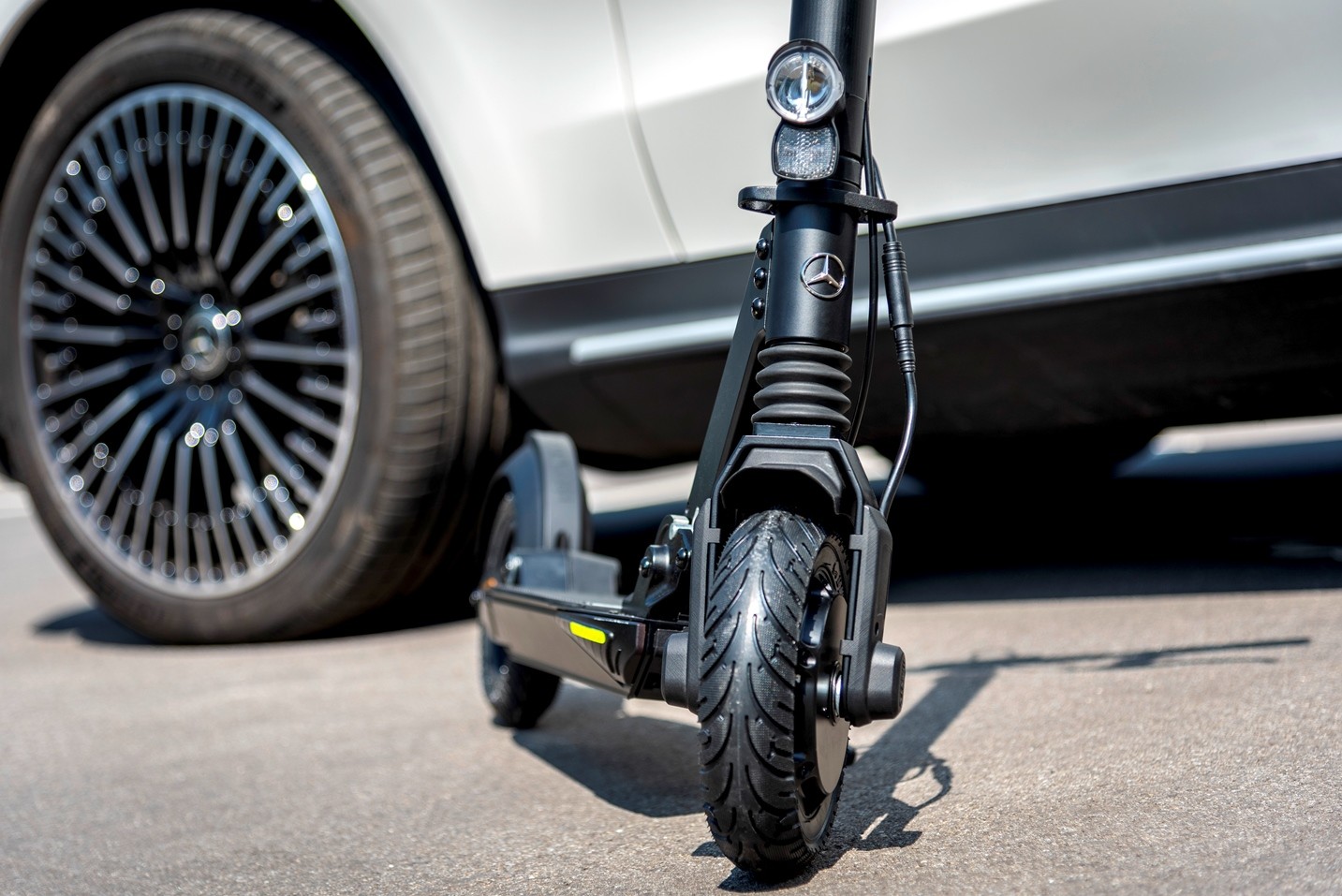 Mercedes EQ’dan elektrikli scooter