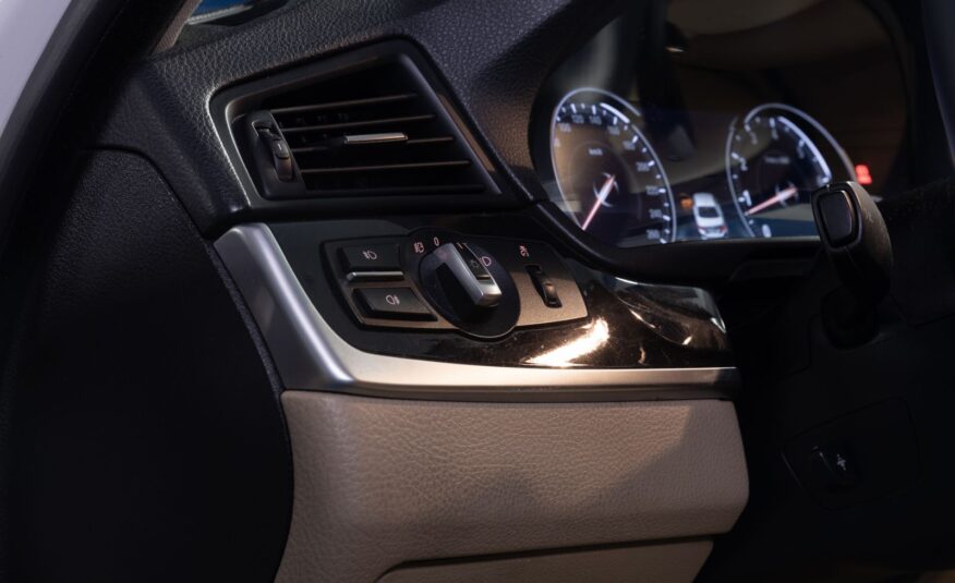 2014 BMW 520i Comfort