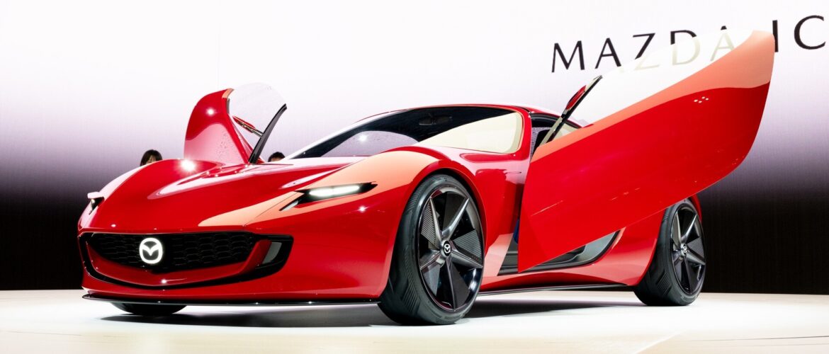 Mazda rotary motorlu spor otomobile startı verdi